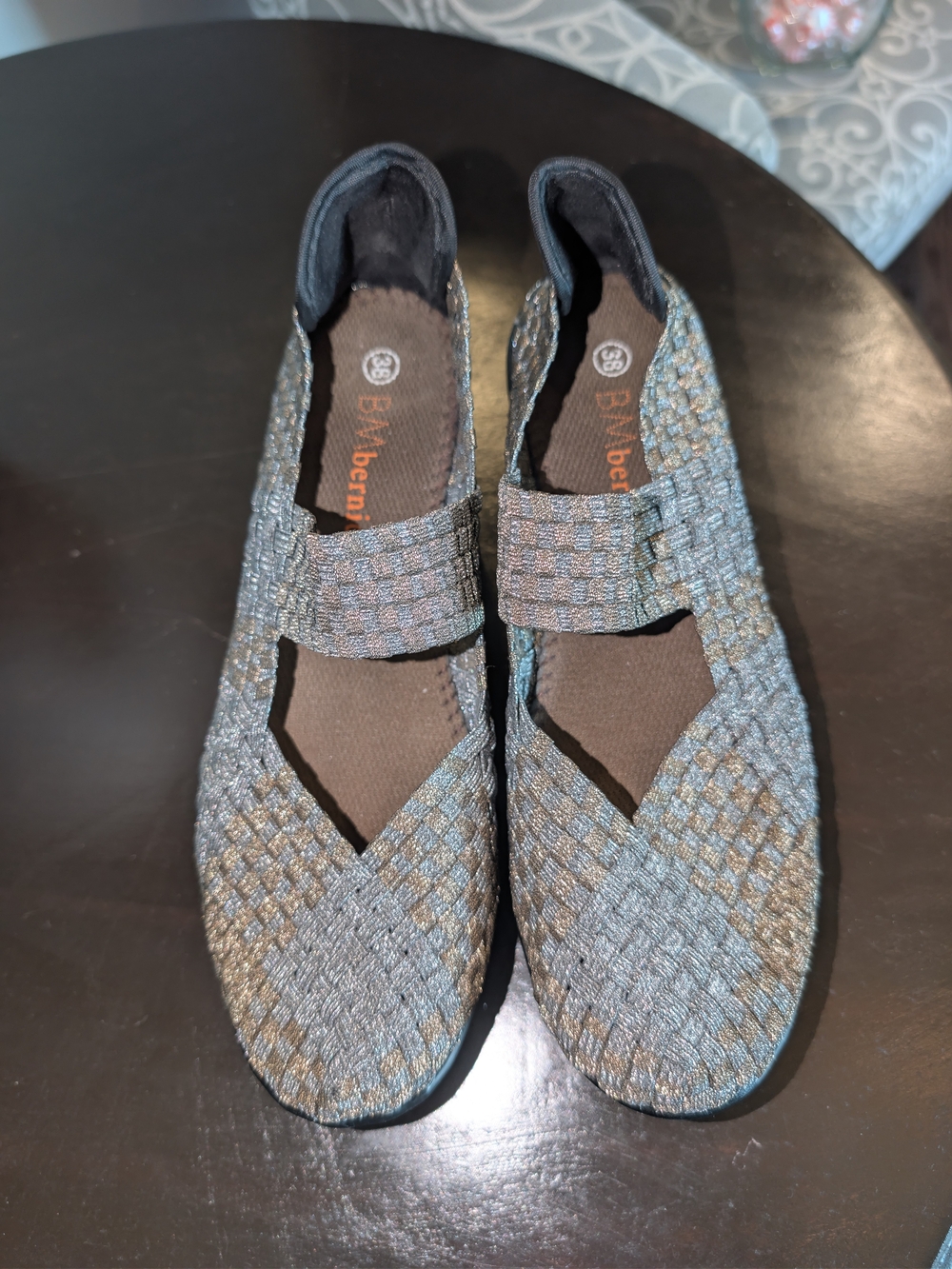 bernie mev. Women's-Style Woven Mary Jane in Metallic Gray